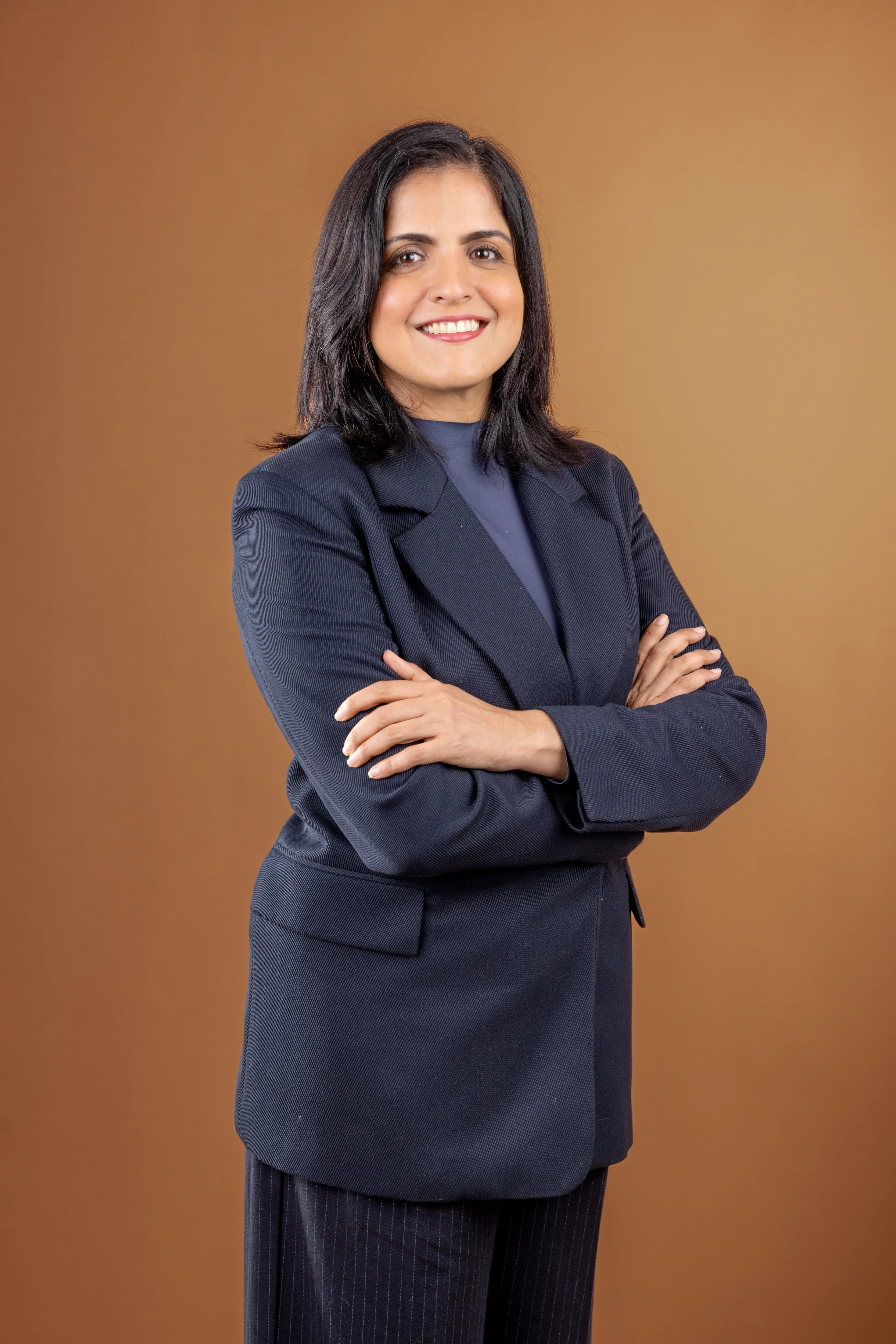 Fotografía de retrato empresarial en estudio Santo Domingo