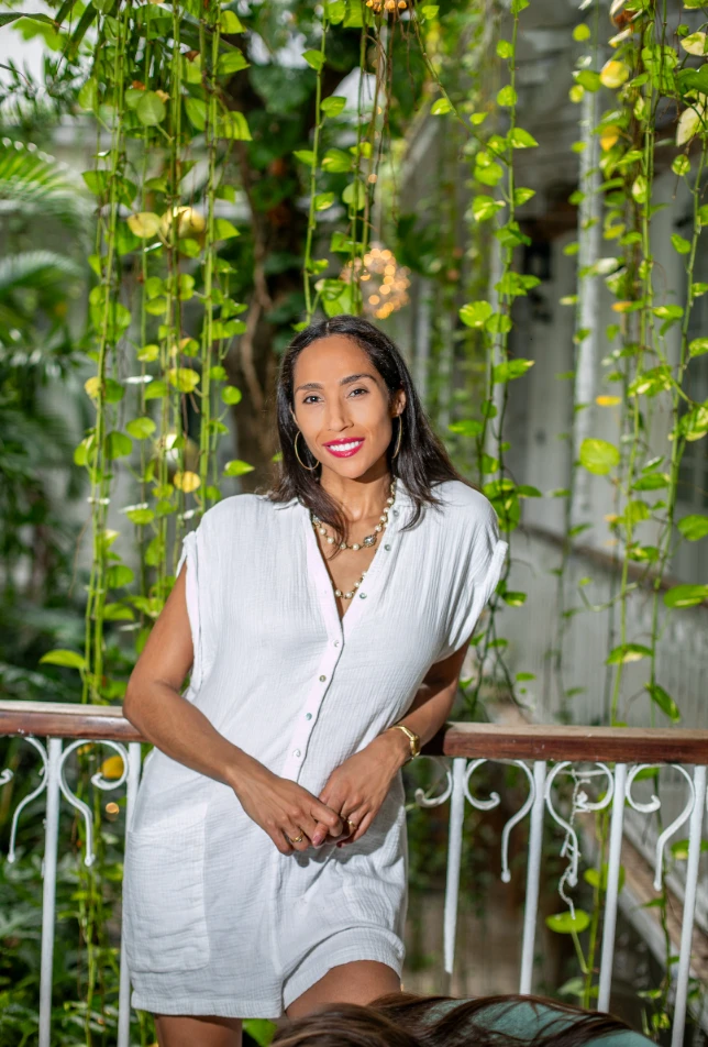 Personalized professional photo session in Santo Domingo, Dominican Republic.