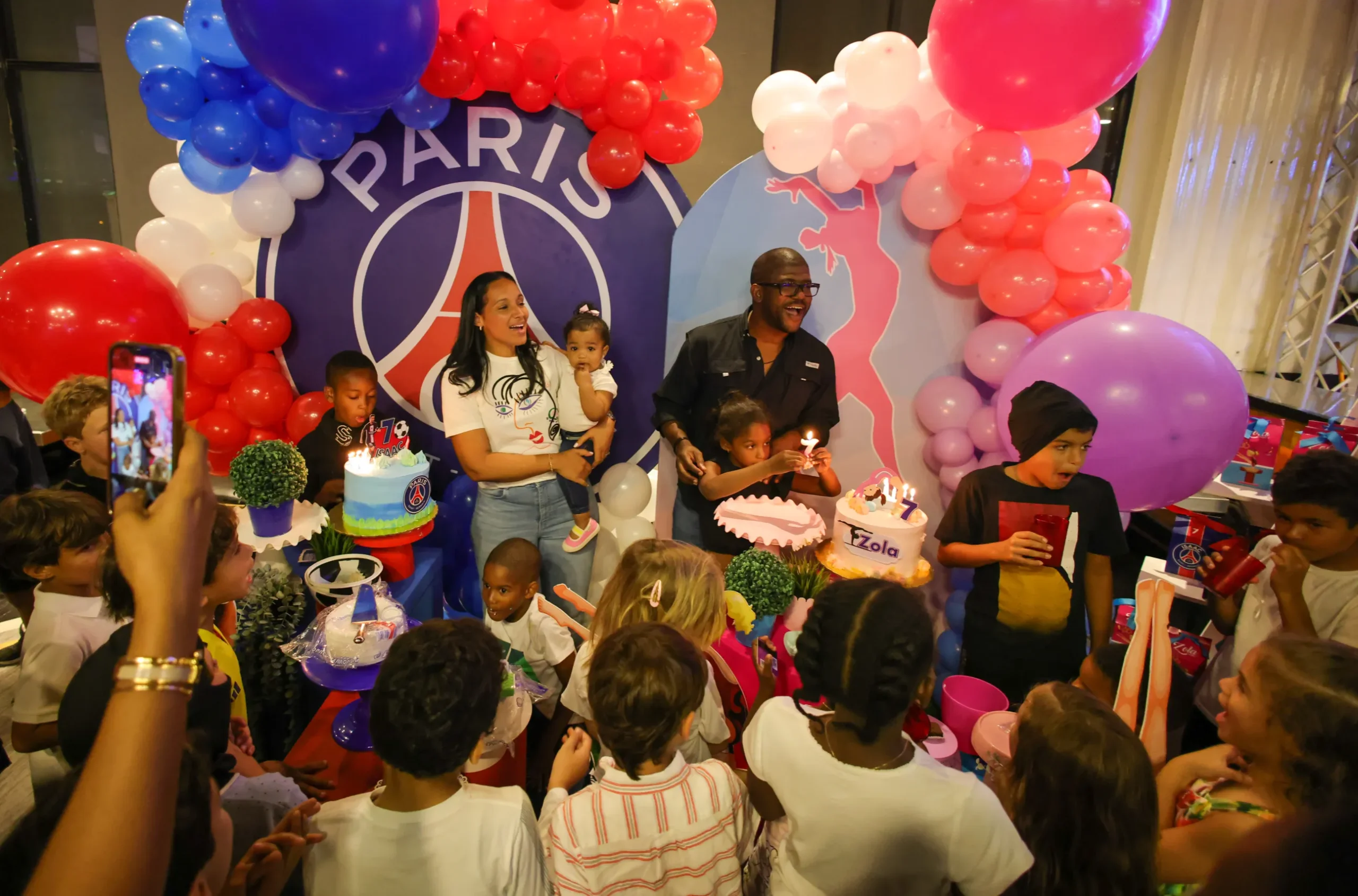 Fotografía cumpleaños Agora Mall Santo Domingo — cobertura profesional evento infantil