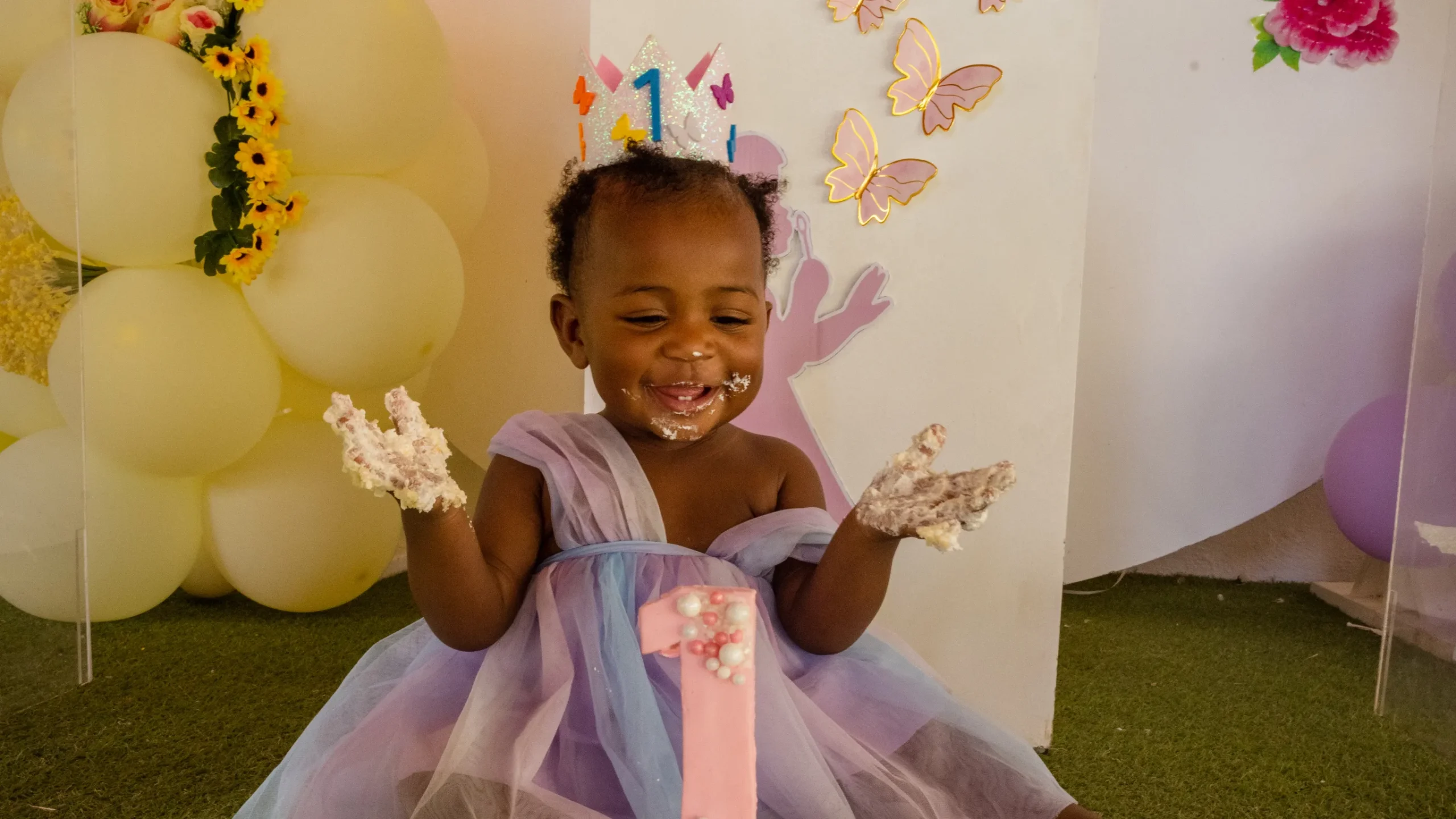 Fotografía primer año cumpleaños niña República Dominicana — fotógrafo de cumpleaños RD