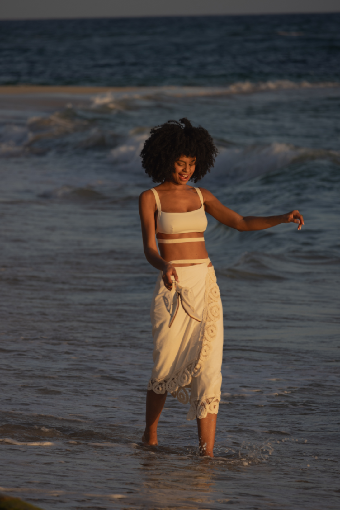 Sesión fotográfica en la playa con fotógrafo de moda en Santo Domingo, ¡inspírate!