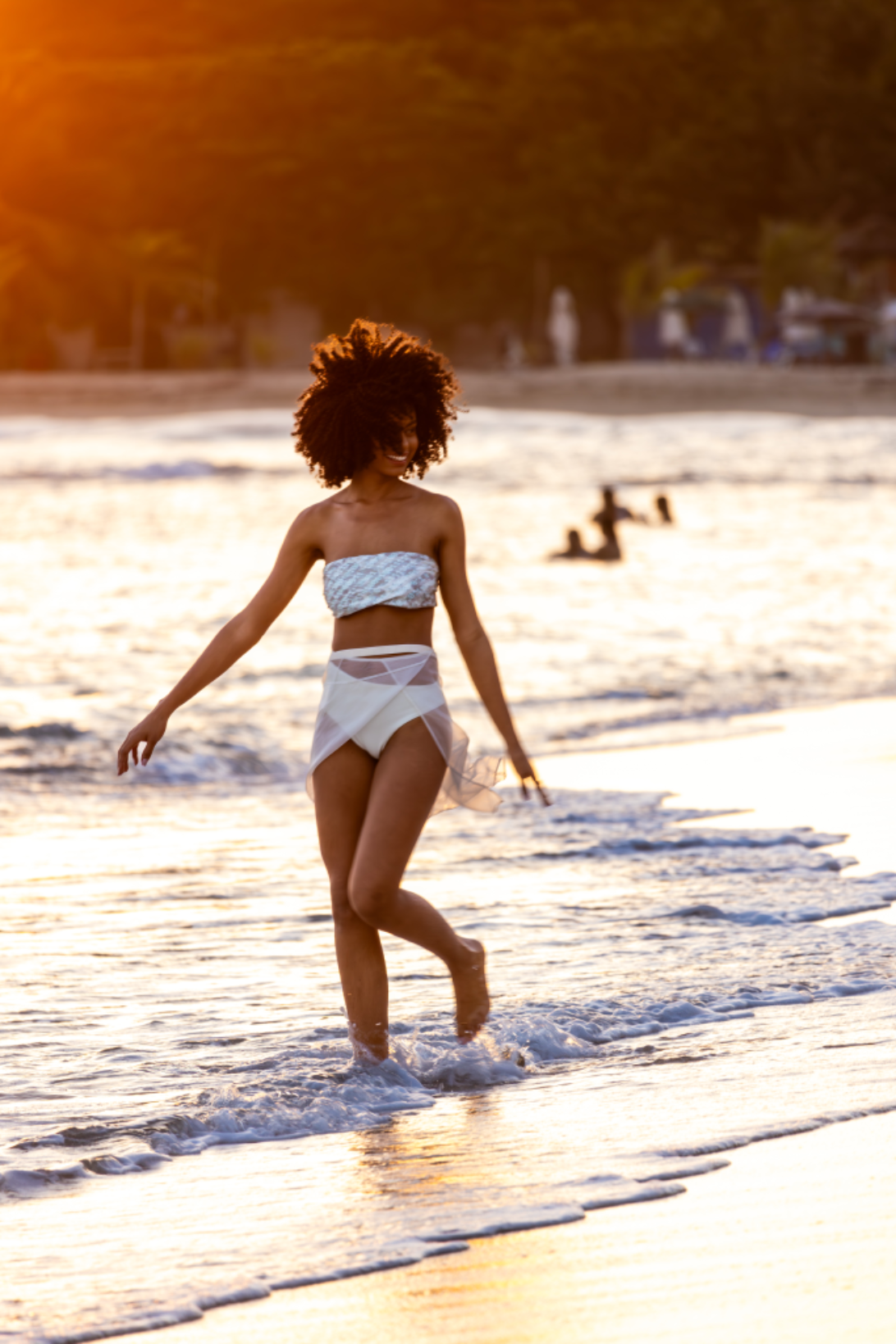 Fotografía profesional de moda en la playa de la República Dominicana, ¡haz tu sesión hoy!