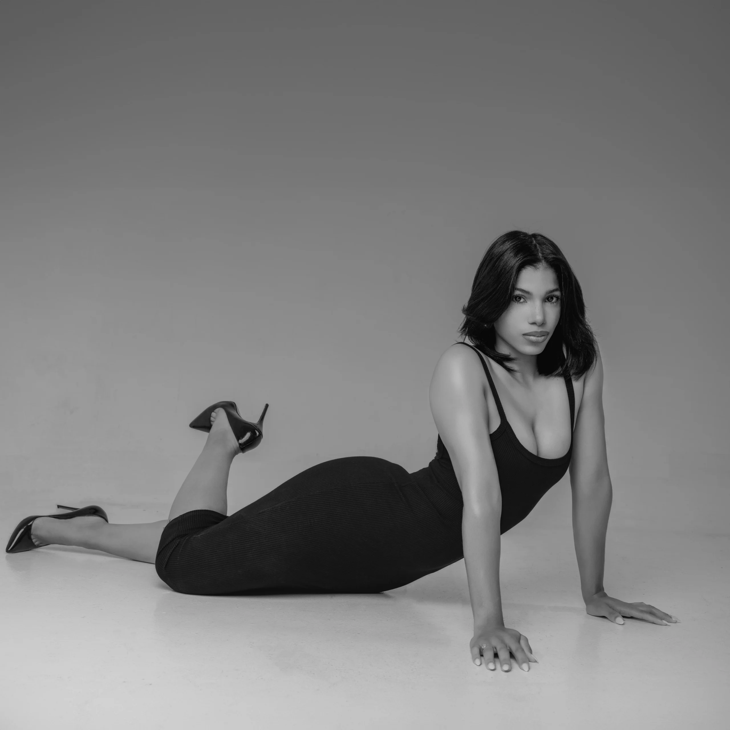 fotografía monocroma en estudio